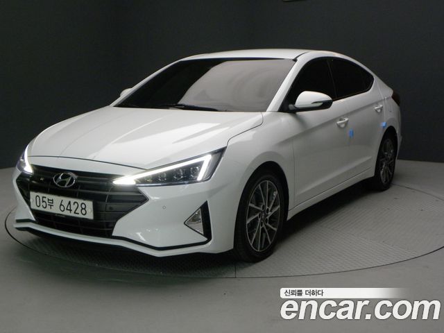 Hyundai AVANTE 2019 — photo 2