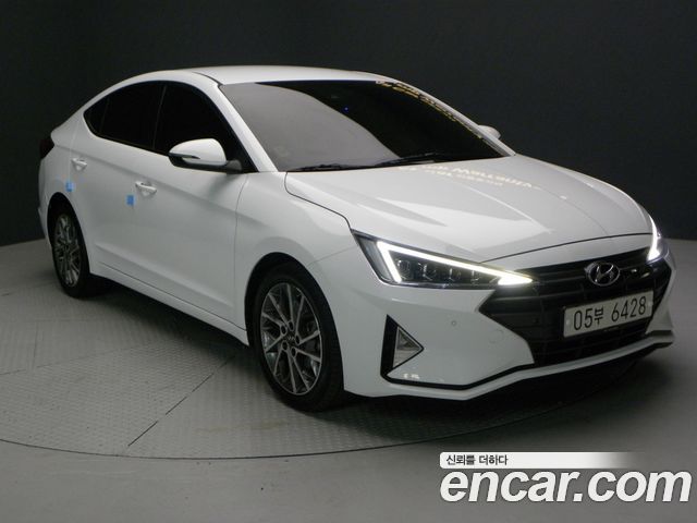 Hyundai AVANTE 2019 — photo 3