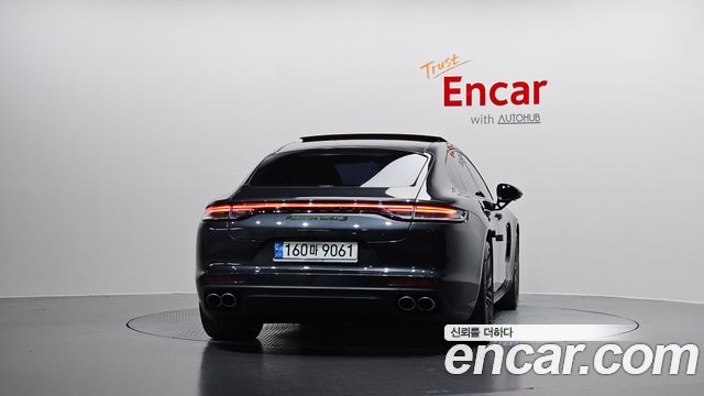 Porsche Panamera 2018 — photo 4