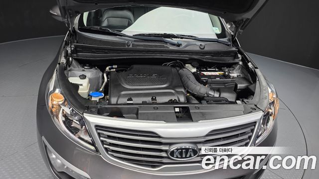 Kia Sportage 2012 — photo 6