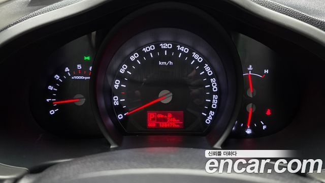 Kia Sportage 2012 — photo 11