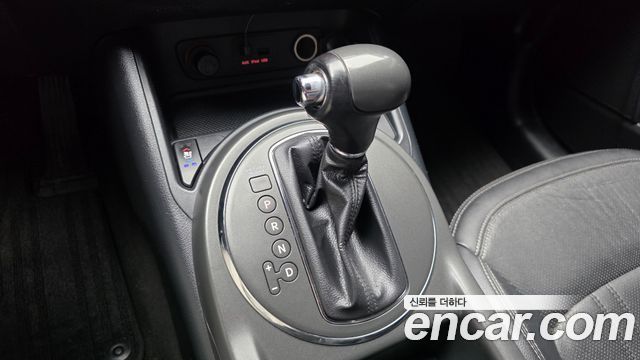 Kia Sportage 2012 — photo 12