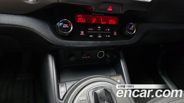 Kia Sportage 2012 — photo 22