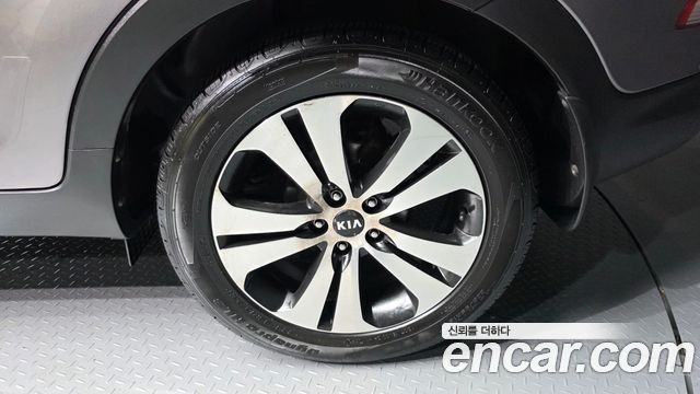 Kia Sportage 2012 — photo 7