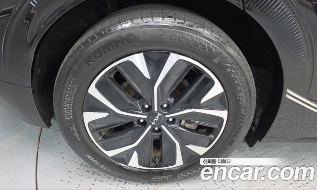 Kia EV6 2023 — photo 5