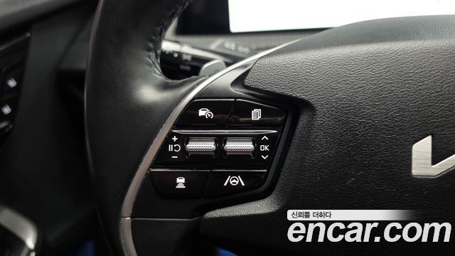 Kia EV6 2023 — photo 23
