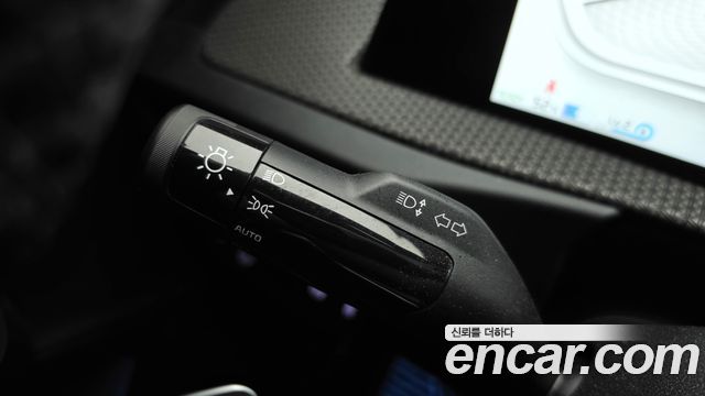Kia EV6 2023 — photo 30