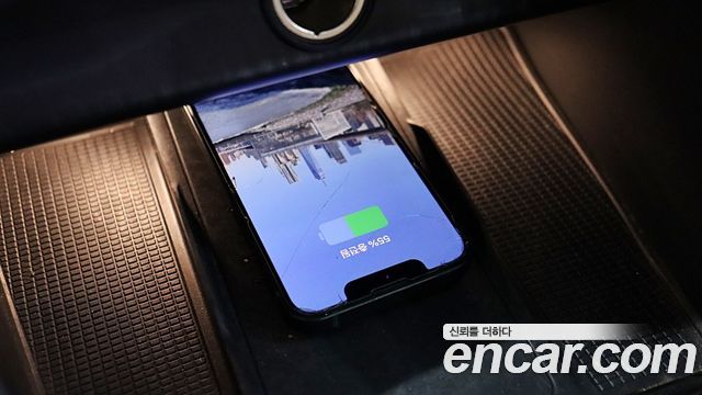 Volvo XC40 2021 — photo 13