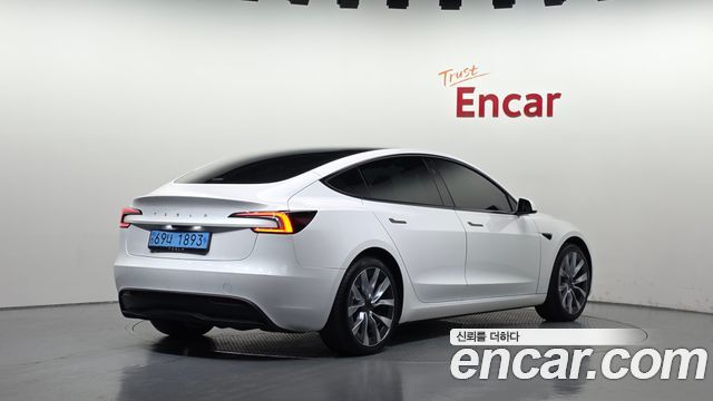 Tesla Model 3 2024 — photo 2