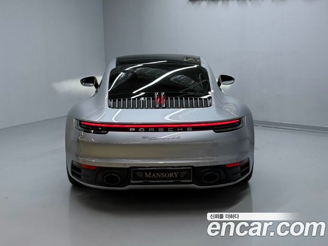 Porsche 911 2020 — photo 4