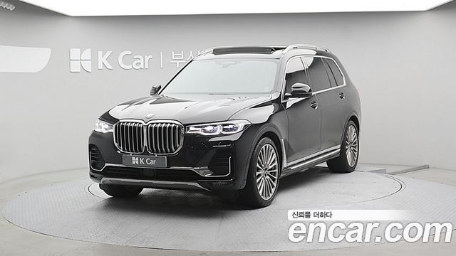 BMW X7 2021 — photo 1