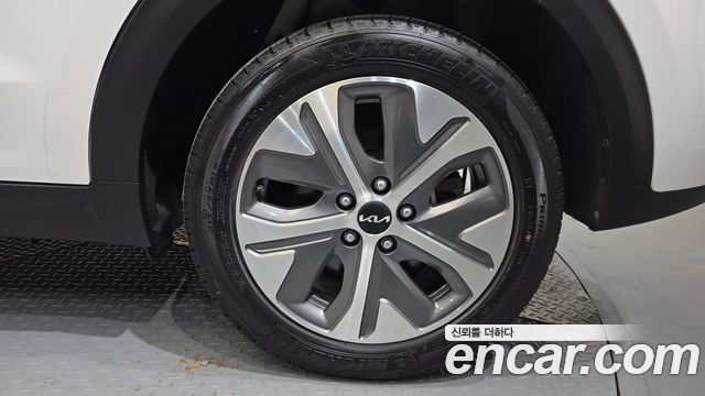 Kia Niro 2022 — photo 7