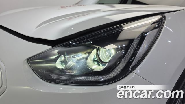 Kia Niro 2022 — photo 8