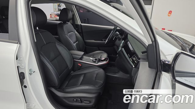 Kia Niro 2022 — photo 16