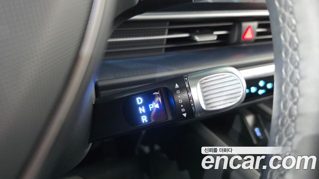 Hyundai Ioniq6 2025 — photo 12