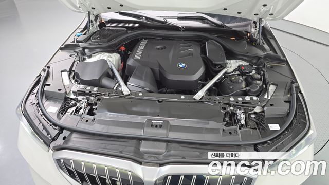 BMW 5-Series 2026 — photo 6