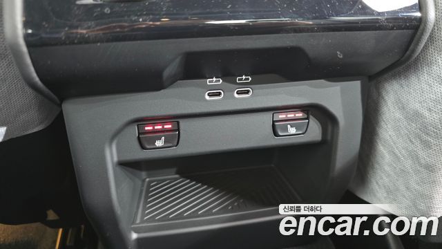 BMW 5-Series 2026 — photo 18