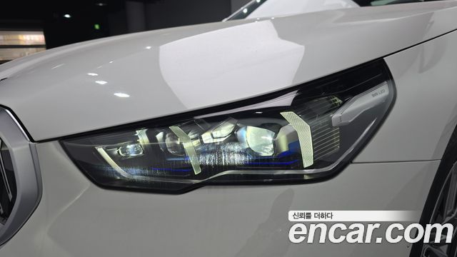 BMW 5-Series 2026 — photo 8