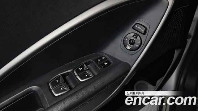 Hyundai Maxcruz 2016 — photo 28