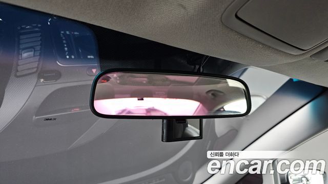 Kia K3 2016 — photo 30