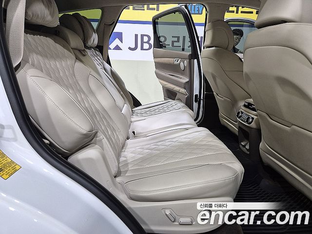 Genesis GV80 2022 — photo 12