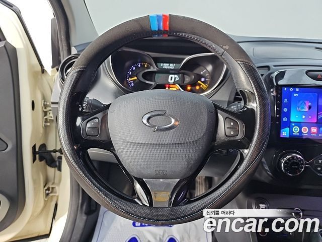 Renault Korea QM3 2015 — photo 7