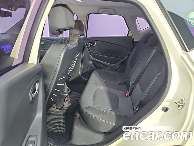Renault Korea QM3 2015 — photo 10
