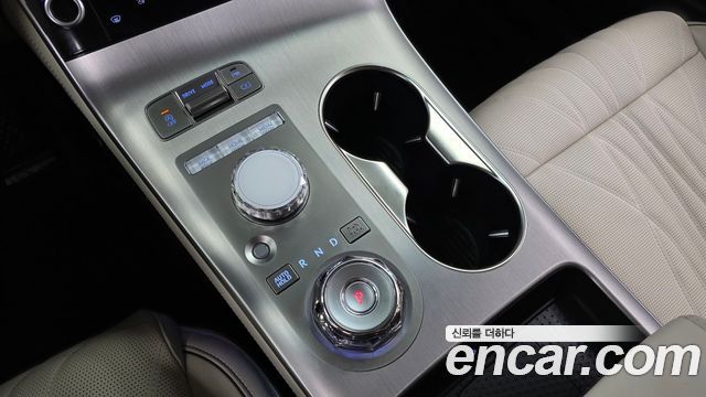 Genesis GV70 2025 — photo 12