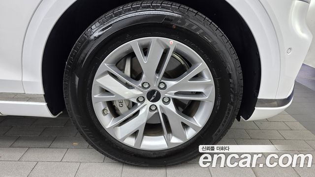 Genesis GV70 2025 — photo 7