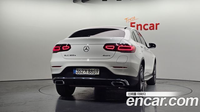 Mercedes-Benz GLC-Class 2021 — photo 4