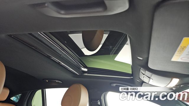 Mercedes-Benz GLC-Class 2021 — photo 24