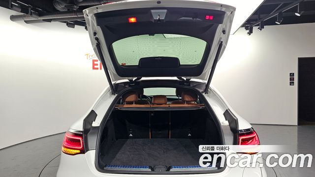Mercedes-Benz GLC-Class 2021 — photo 26