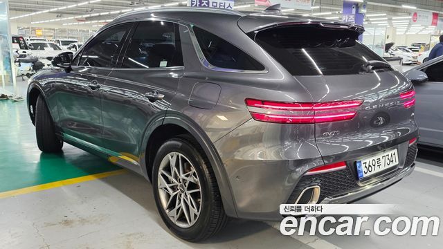 Genesis GV70 2023 — photo 5