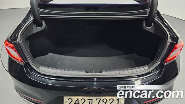 Hyundai Grandeur 2019 — photo 32
