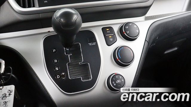 Kia RAY 2022 — photo 11