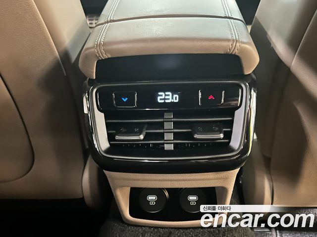 Kia K8 2023 — photo 15