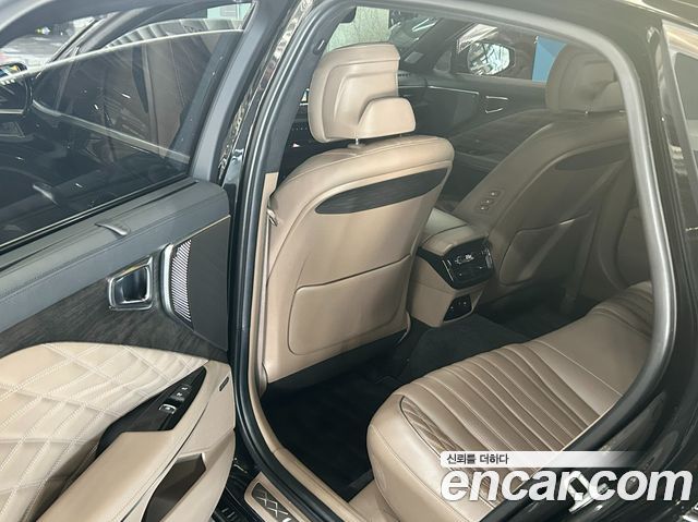 Kia K8 2023 — photo 18