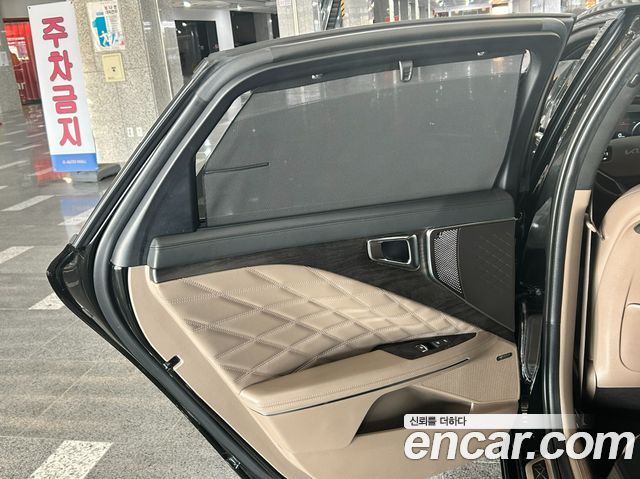 Kia K8 2023 — photo 19