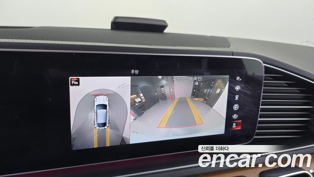 Mercedes-Benz GLE-Class 2021 — photo 21