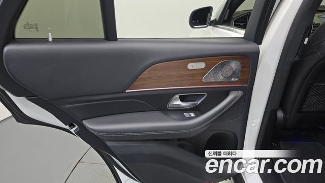 Mercedes-Benz GLE-Class 2021 — photo 15