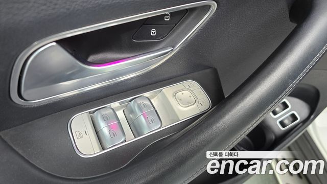 Mercedes-Benz GLE-Class 2021 — photo 36