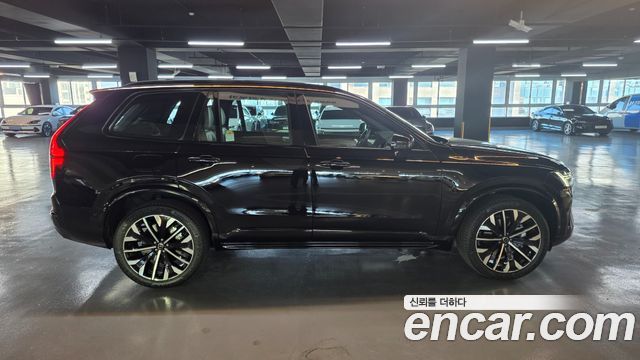 Volvo XC90 2026 — photo 4