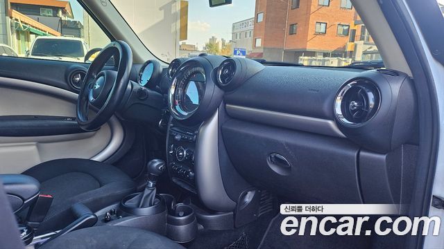 Mini Countryman 2015 — photo 12
