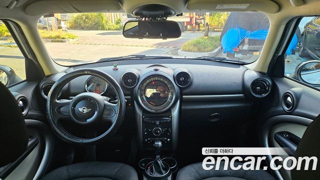 Mini Countryman 2015 — photo 13
