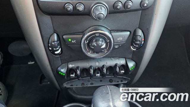 Mini Countryman 2015 — photo 19