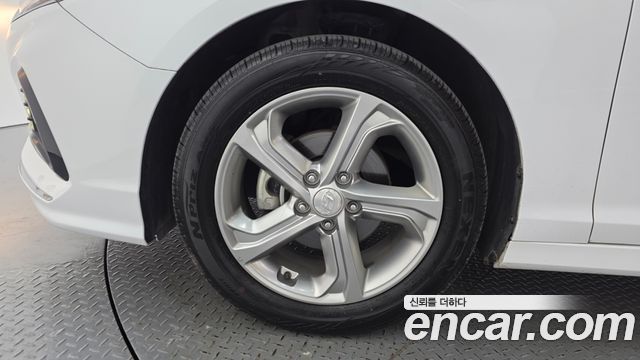 Hyundai Sonata 2018 — photo 5