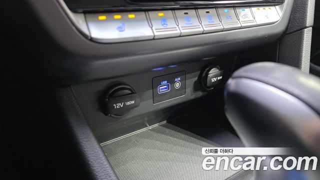 Hyundai Sonata 2018 — photo 19