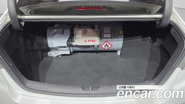 Hyundai Sonata 2018 — photo 24