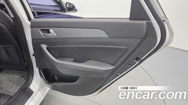 Hyundai Sonata 2018 — photo 15