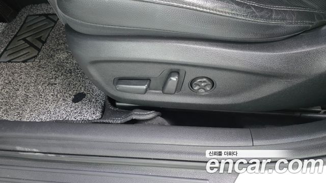 Hyundai Sonata 2018 — photo 31